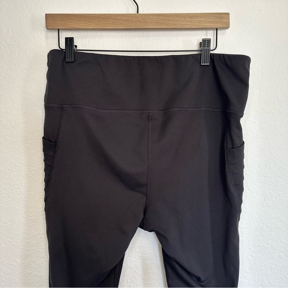 Mono B Dark Gray Moto Leggings - Size 1X - Picture 5 of 6